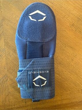 EvoShield Men's Navy Wrist Guard Glove
